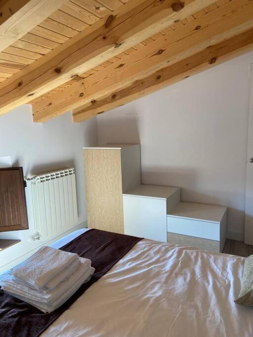 Apartamentos Rurales La Plaza 2 Дуруэло-де-ла-Сьерра Экстерьер фото