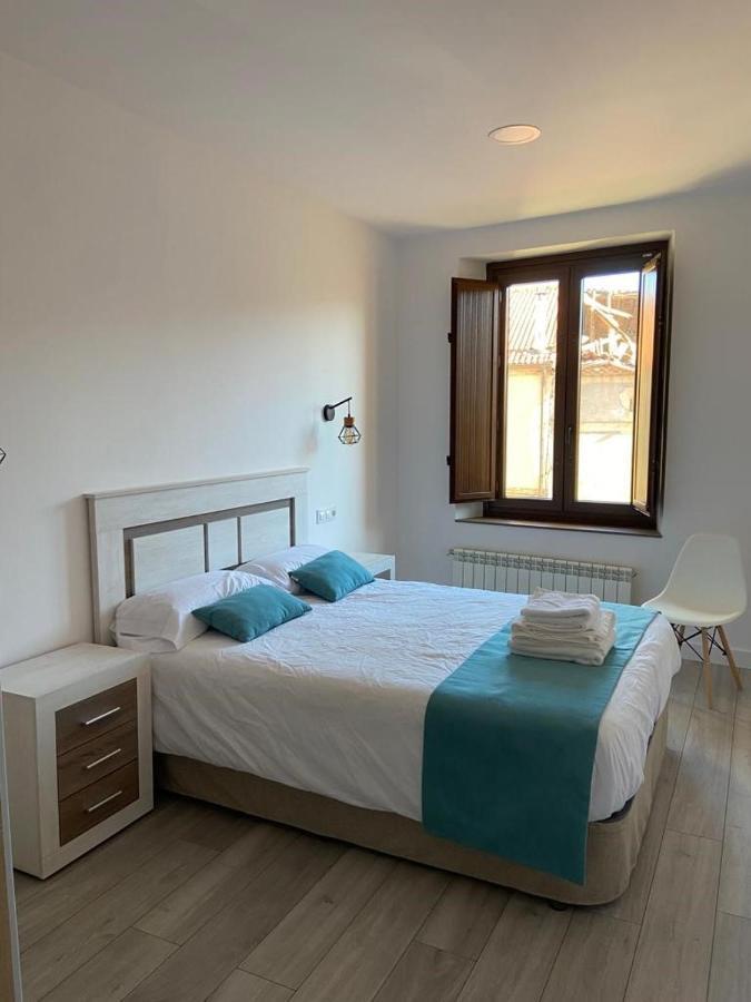 Apartamentos Rurales La Plaza 2 Дуруэло-де-ла-Сьерра Экстерьер фото