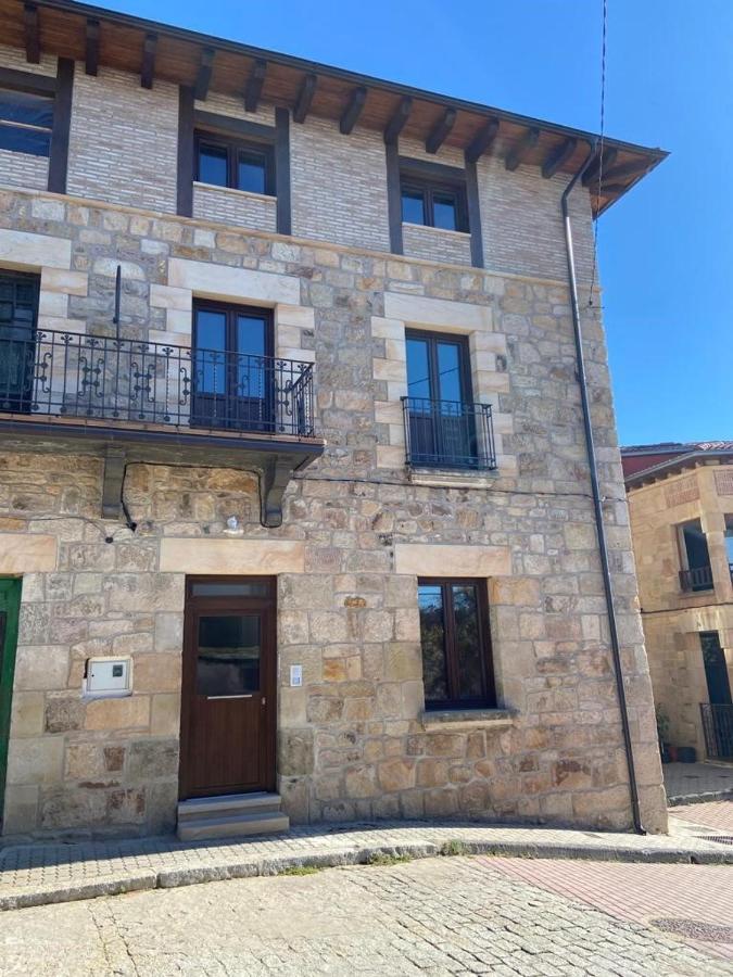 Apartamentos Rurales La Plaza 2 Дуруэло-де-ла-Сьерра Экстерьер фото
