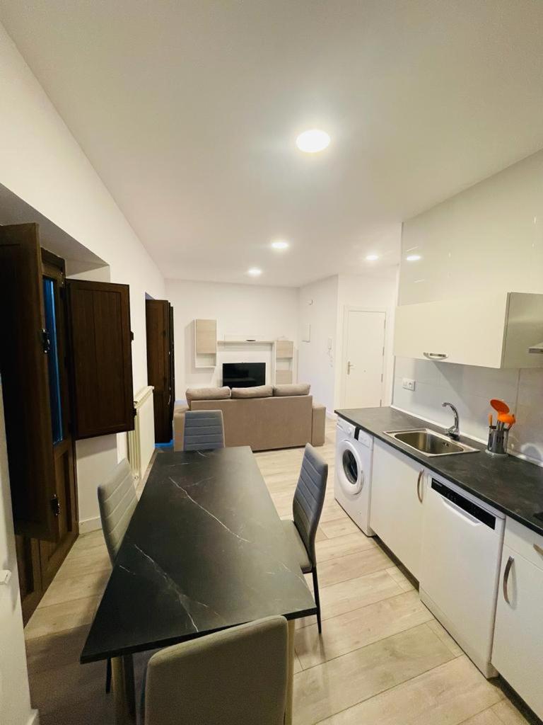 Apartamentos Rurales La Plaza 2 Дуруэло-де-ла-Сьерра Экстерьер фото