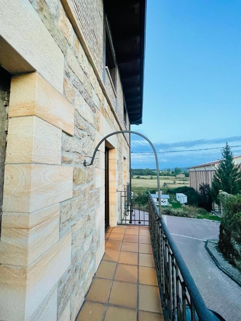 Apartamentos Rurales La Plaza 2 Дуруэло-де-ла-Сьерра Экстерьер фото